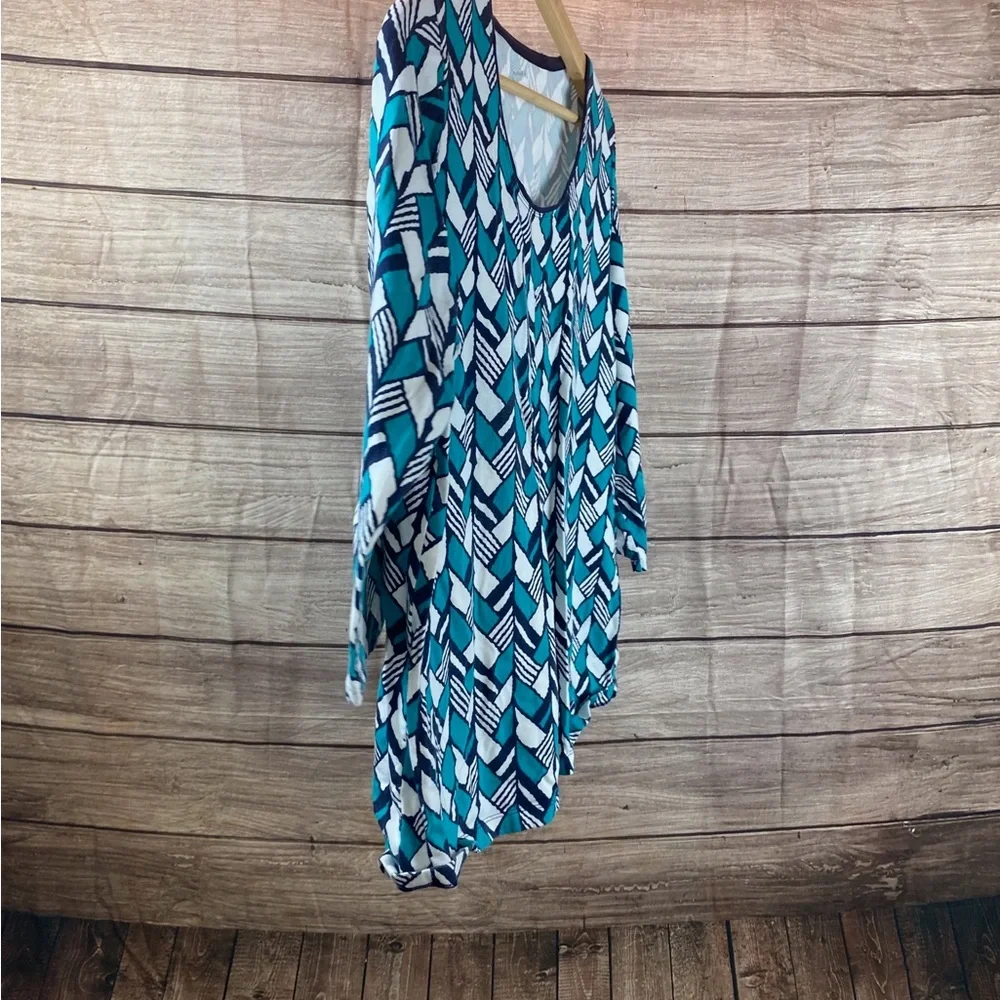 Kim Rogers Teal, Navy and White Geometric Pullover Tunic - Picture 6 of 8